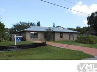5904 Papaya Dr, Fort Pierce, FL 34982