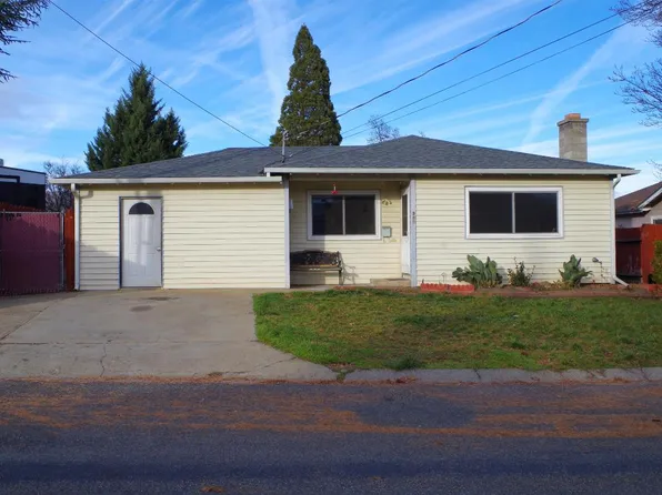 318 Florentine Blvd, Yreka, CA 96097