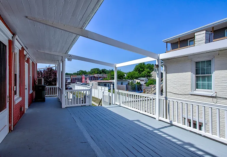515 Locust St #3 — Photo 8