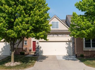 6065 Evergreen Ln, Grand Blanc, MI 48439