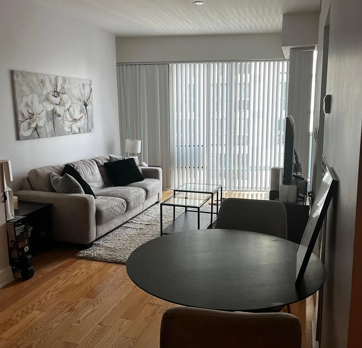 1 bed, $2,695 — Photo 1