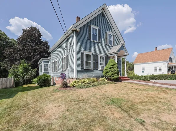 443 W Britannia St, Taunton, MA 02780
