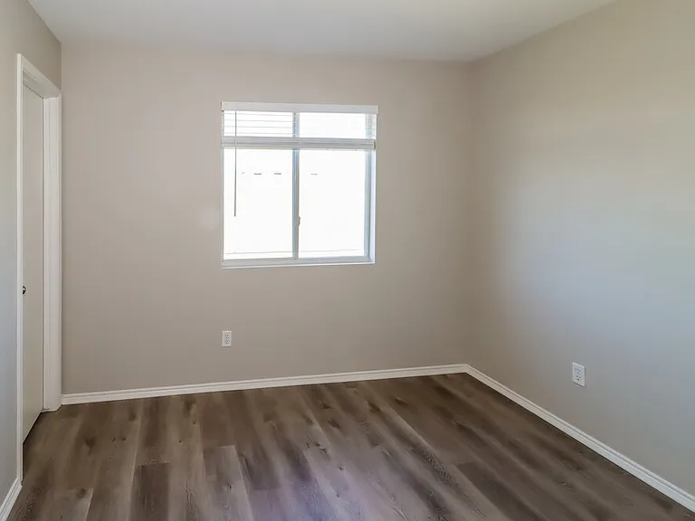 121 Camellia Dr — Photo 12