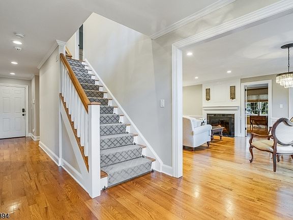 3rd image of 4 Barberry Row