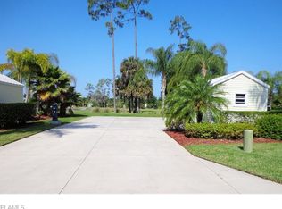 3042 Gray Eagle Pkwy, Labelle, FL 33935