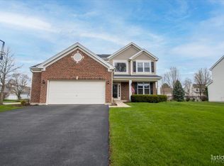 1550 Somerfield Dr, Bolingbrook, IL 60490