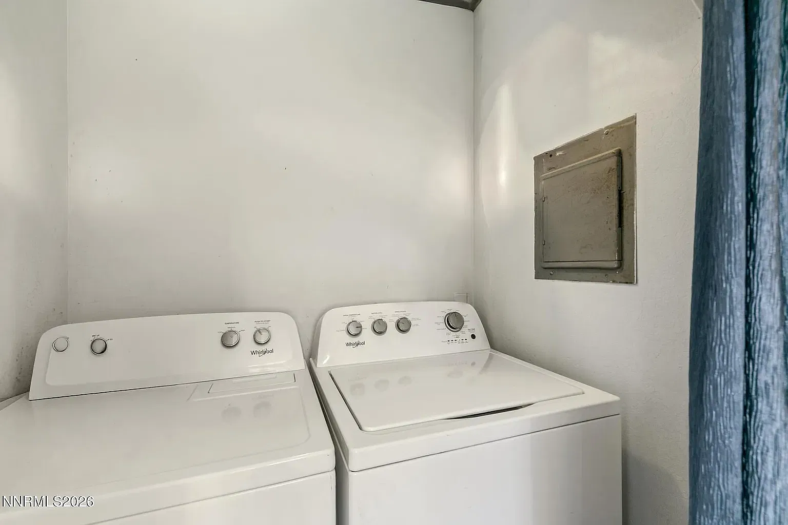 2 bed, 612 sqft, $2,000 — Photo 2