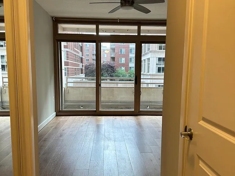 888 N Quincy St #813 — Photo 7
