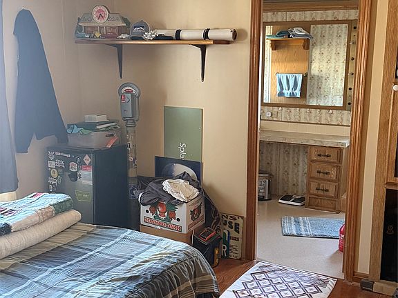 4th image of 113 Percival Path