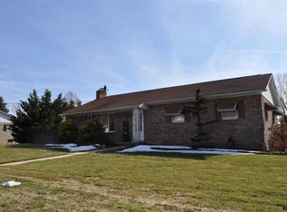 56 Woodland Dr, Jacobus, PA 17407