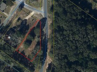 586 S 19th St, Defuniak Springs, FL 32435