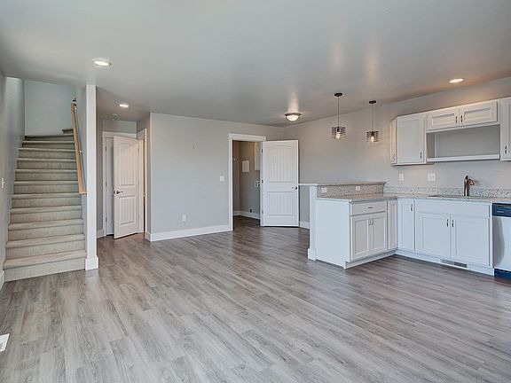 Kitchen with door to mudroom and garage