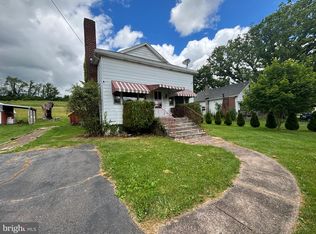 55 W County Rd, Sugarloaf, PA 18249