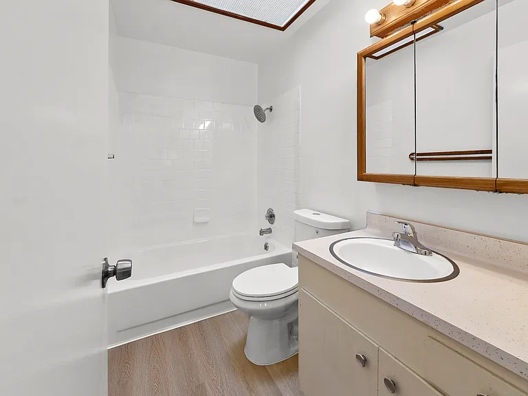 20459 John Dr #3 — Photo 6