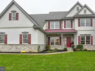 18 Dietz Ln, Mount Joy, PA 17552
