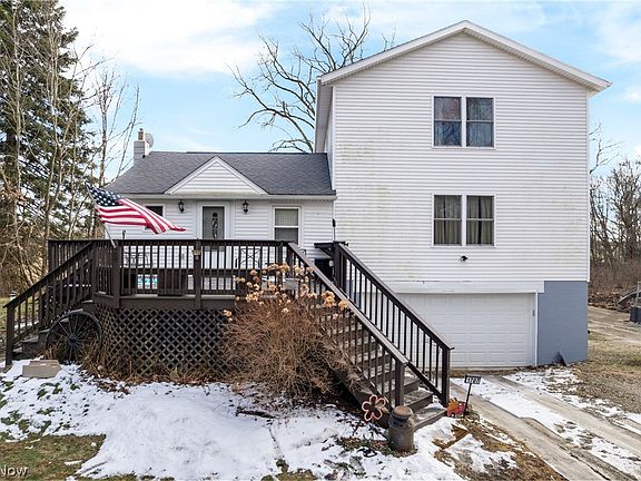 2nd image of 1707 Congress Lake Rd