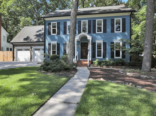 1012 New Dover Rd, Apex, NC 27502