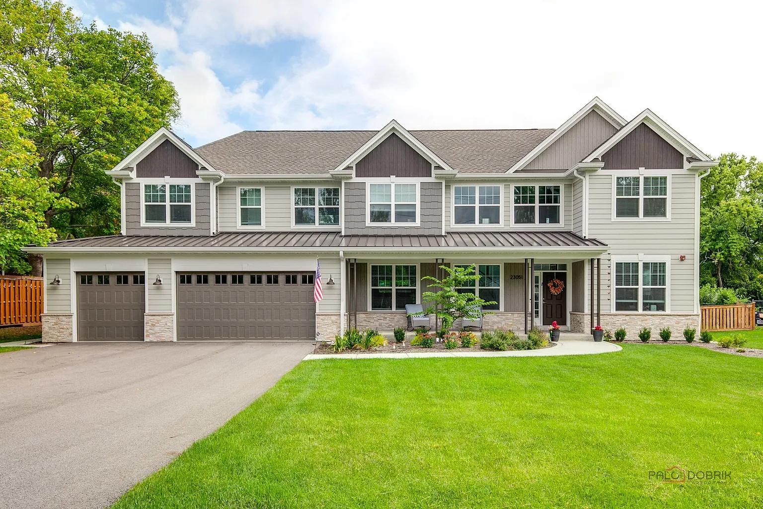 23051 N Prairie Ln photo 1