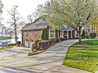 621 Barber Loop, Mooresville, NC 28117