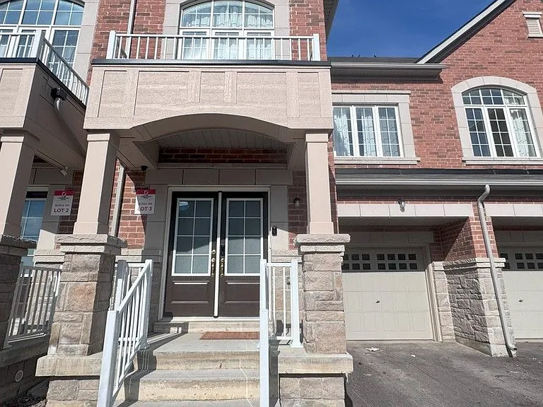 100 Ness Dr — Photo 2