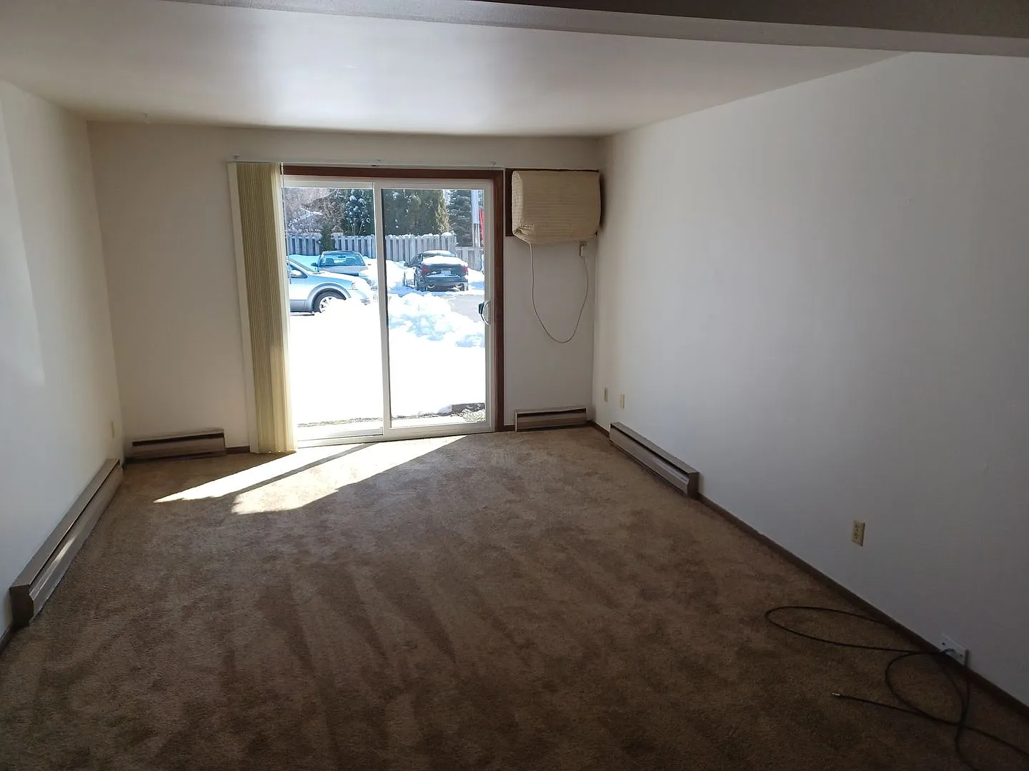 August Management presents Willow Run — Photo 2