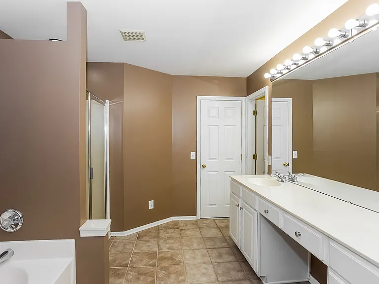 10313 Scotch Pine Cir — Photo 10