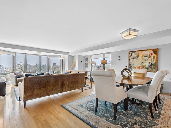 3rd image of 165 Tremont St Unit 701