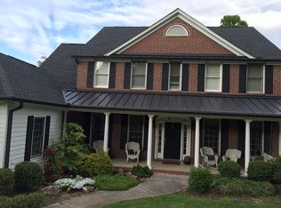 1612 Scenic Valley Ln, Knoxville, TN 37922