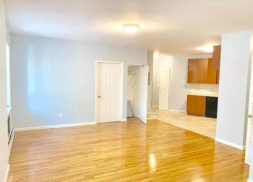 1st image of 7904 14th Ave #1