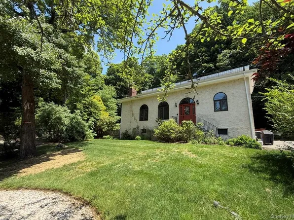 107 Stephenson Terrace, Briarcliff Manor, NY 10510