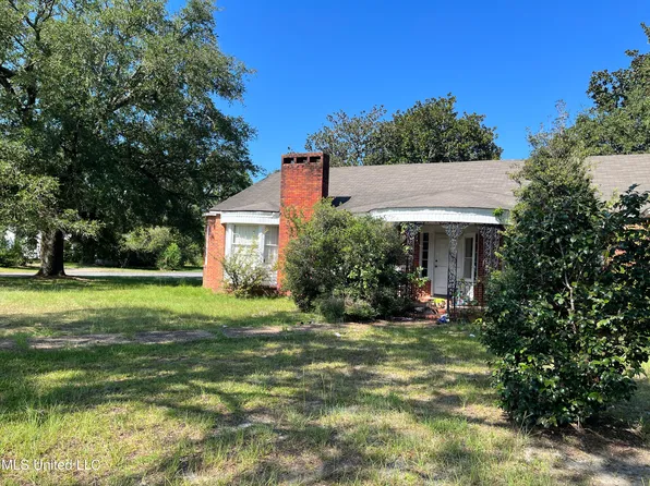 17729 Highway 63, Moss Point, MS 39562