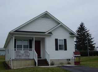 304 Woodpoint Ave, Hagerstown, MD 21740