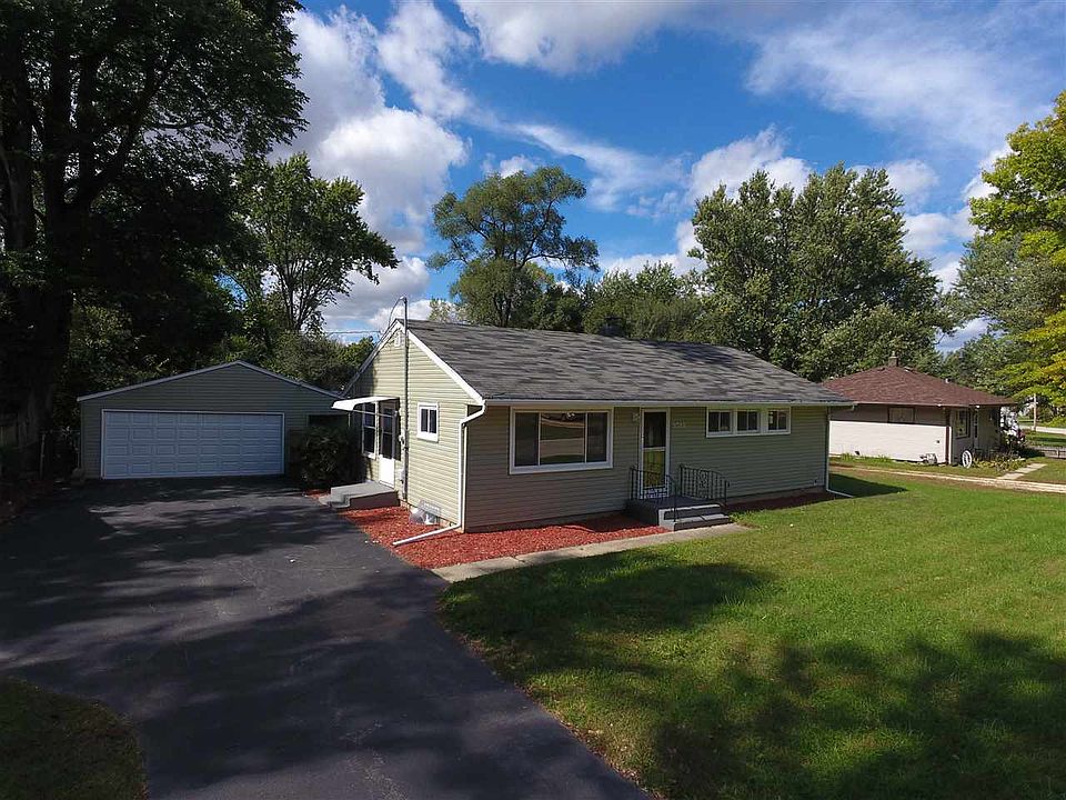 1st image of 9515 Gary Dr