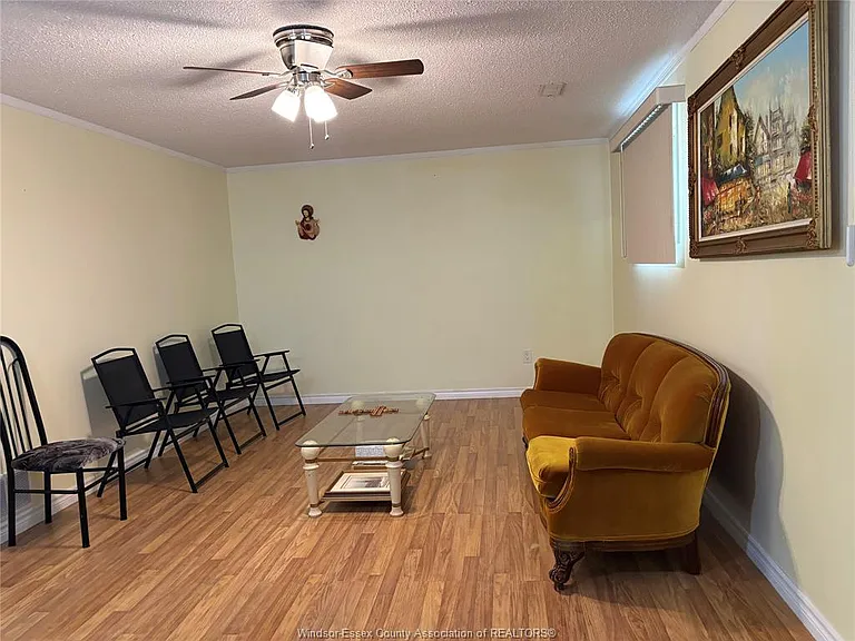 3295 Aurora Dr — Photo 11