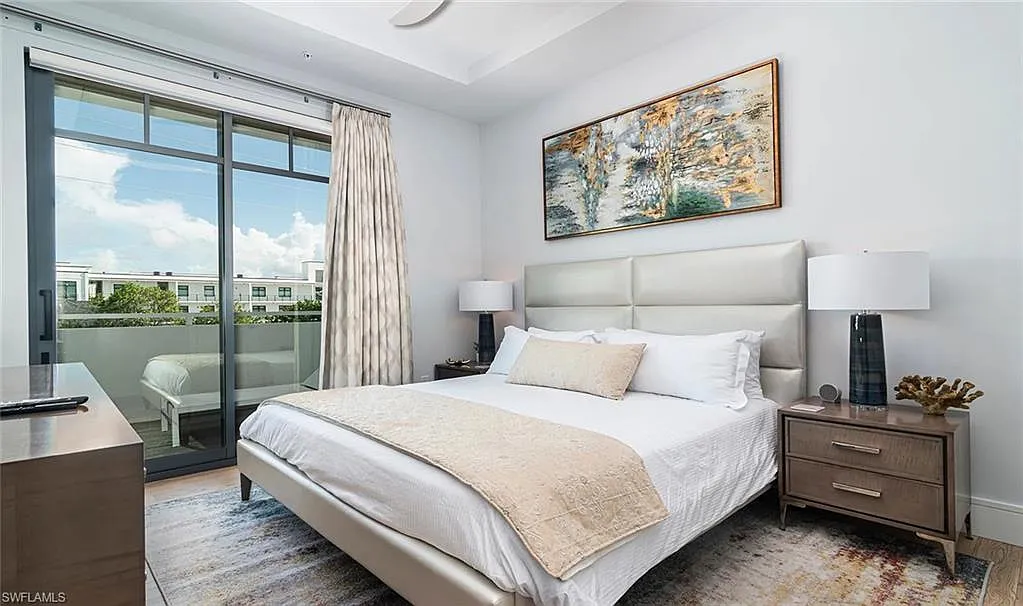 2 bed, 1.0 bath, 865 sqft, $15,750 — Photo 4