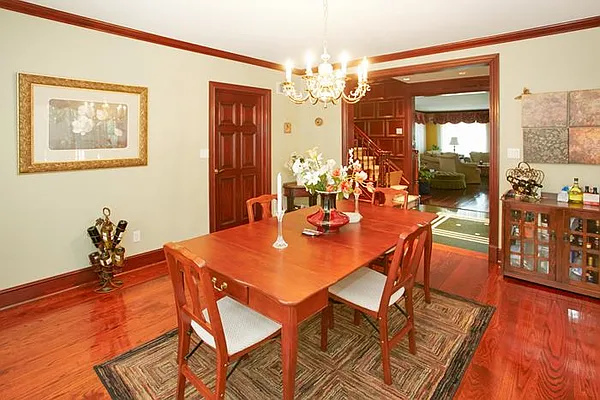 Sold by Madeleine Realty Ltd. | media 15