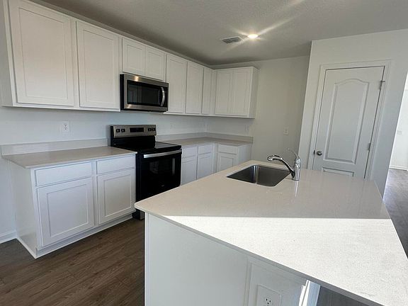 4th image of 1366 LITTLE HERON Place