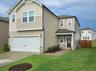 111 Watauga Lake Dr, Fuquay Varina, NC 27526