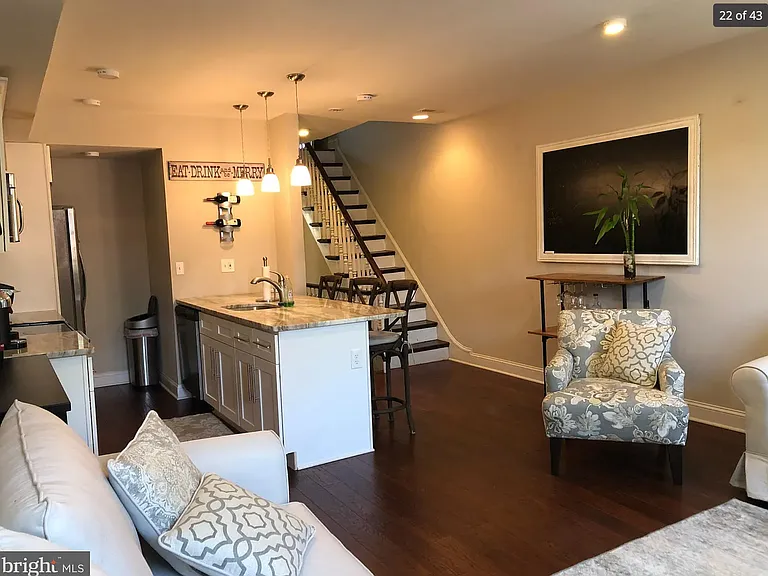 2312 Fitzwater St #B — Photo 6