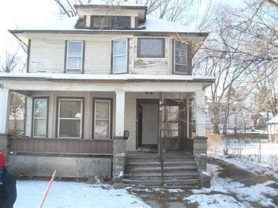 1st image of 430 N Hinkley Ave