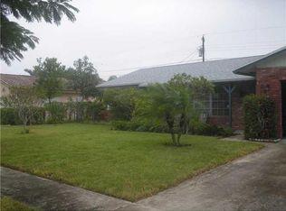 126 Orchard Ridge Ln, Boca Raton, FL 33431