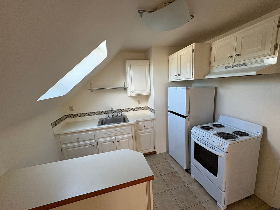 1st image of 6 Belmont St