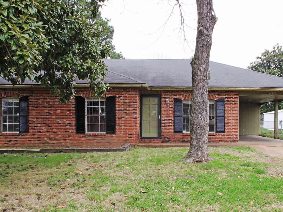 1st image of 3846 Hyacinth Dr