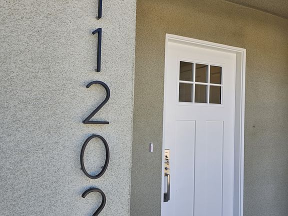3rd image of 11202 Sylvan St