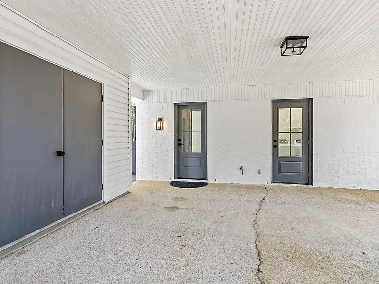 322 Cricket Ln — Photo 13