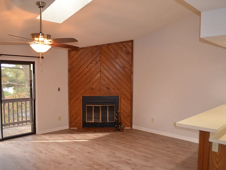 Living area w/fireplace