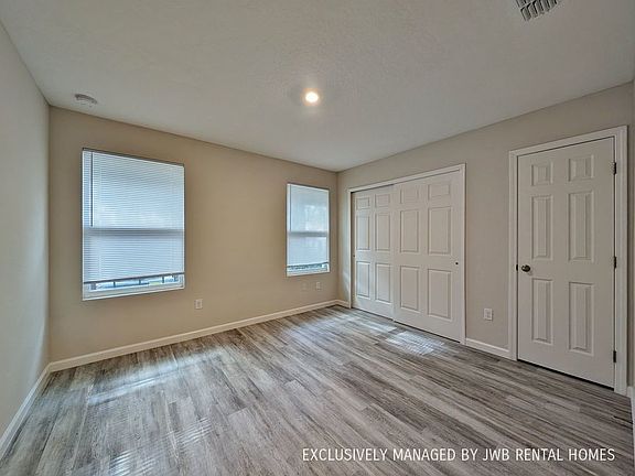 5th image of 1011 Franklin St