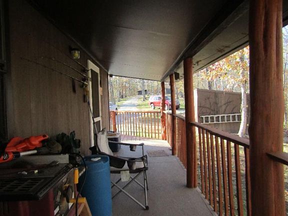 4th image of 692 Weber Ln