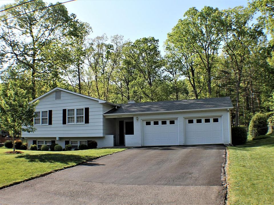 1st image of 3945 Sandpiper Dr