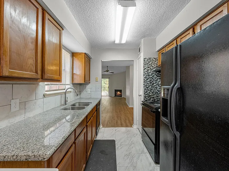 2120 El Paseo St #2708 — Photo 4